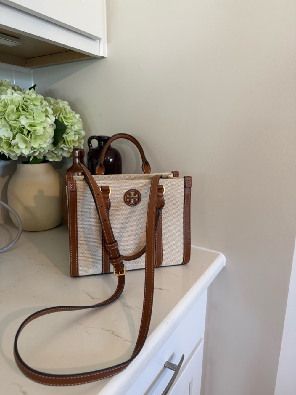 Tory Burch Beige Canvas Purse with Brown Leather Trim - Picture 3 of 13